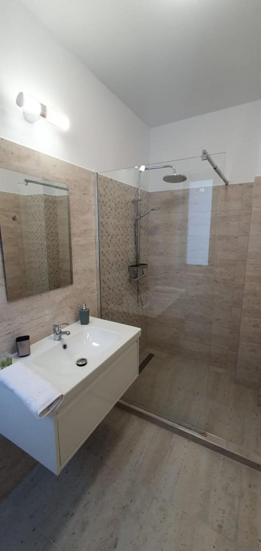 كلوج-نابوكا Cinque Stelle Hotel Apartments المظهر الخارجي الصورة