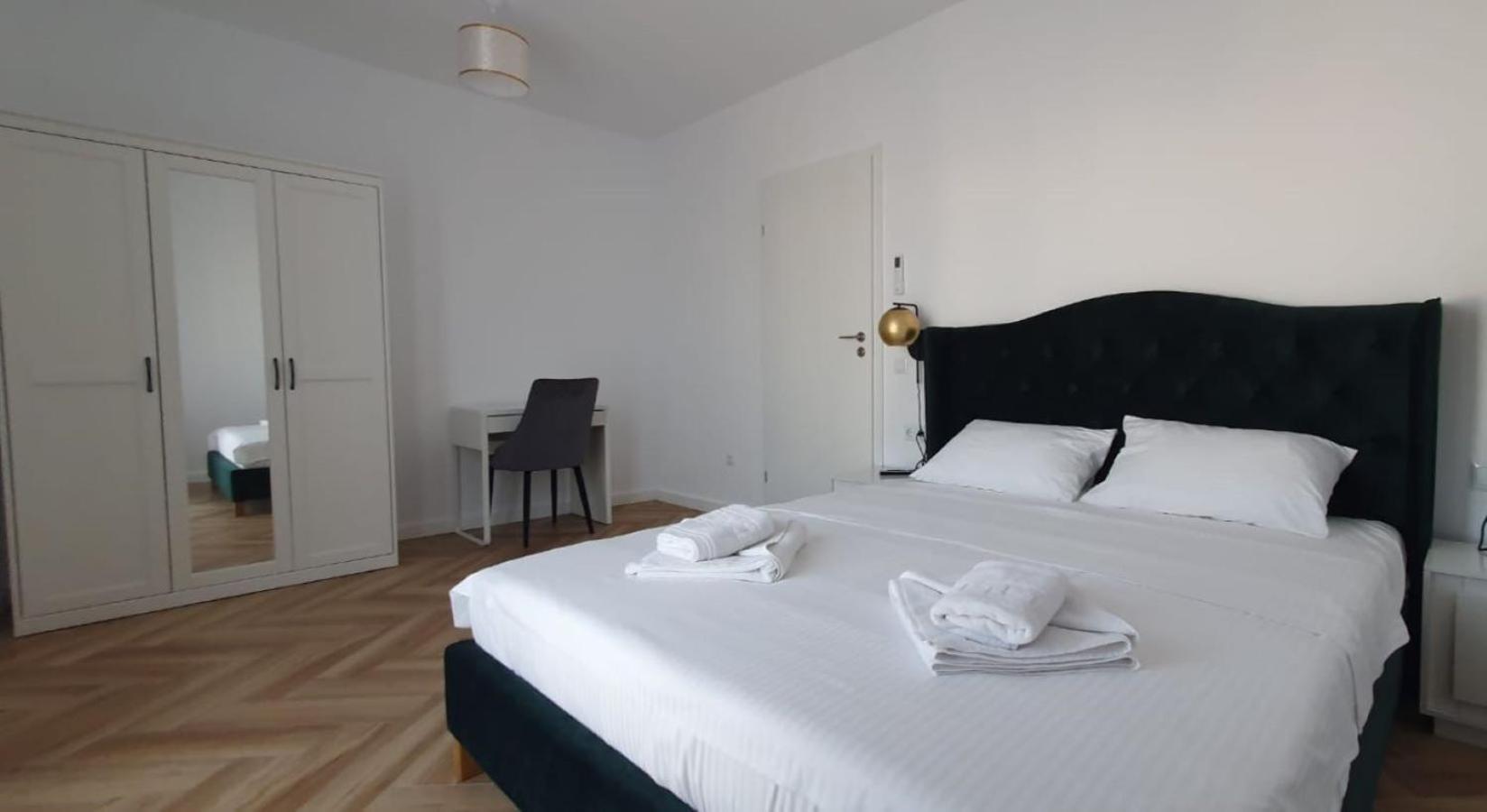كلوج-نابوكا Cinque Stelle Hotel Apartments المظهر الخارجي الصورة