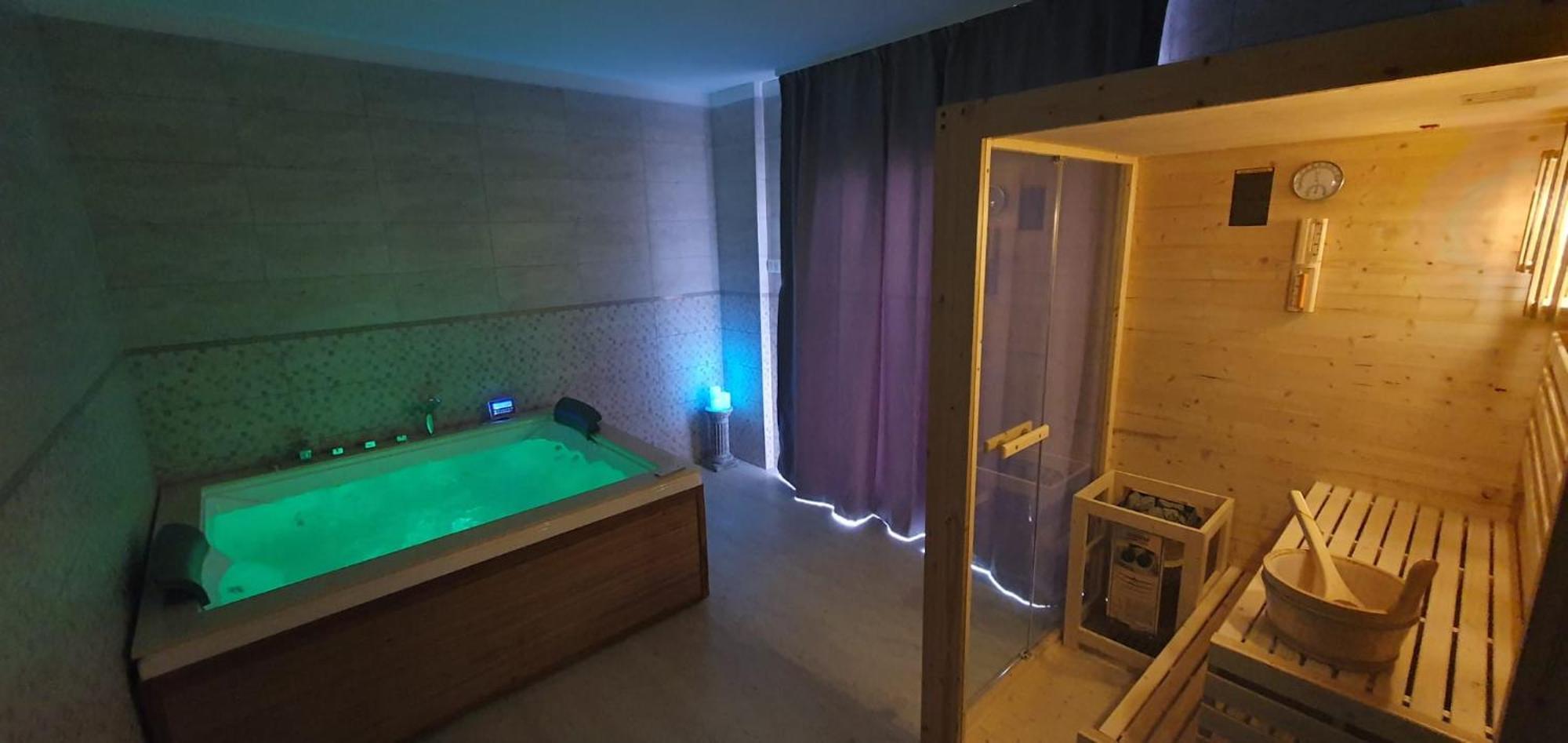كلوج-نابوكا Cinque Stelle Hotel Apartments المظهر الخارجي الصورة