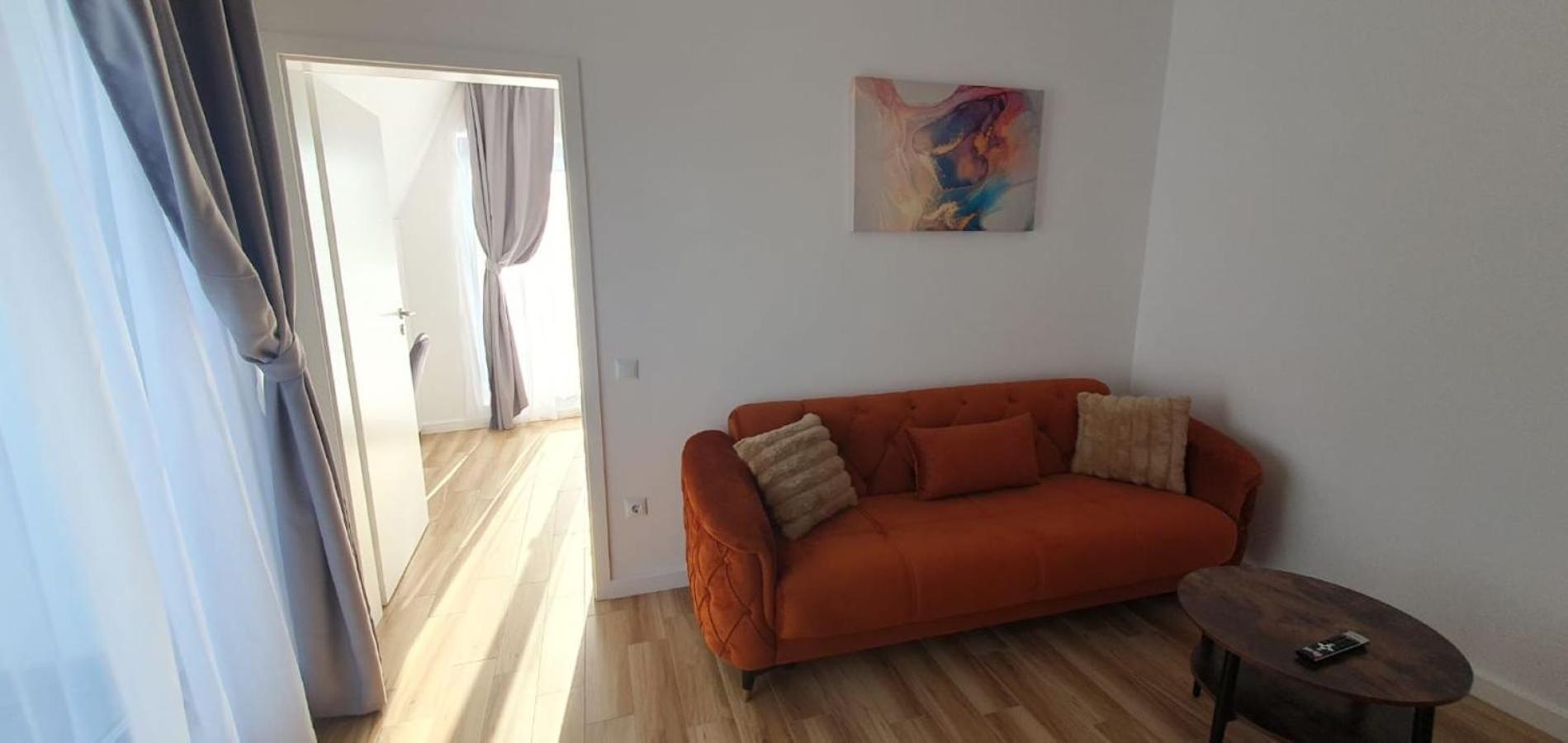 كلوج-نابوكا Cinque Stelle Hotel Apartments المظهر الخارجي الصورة