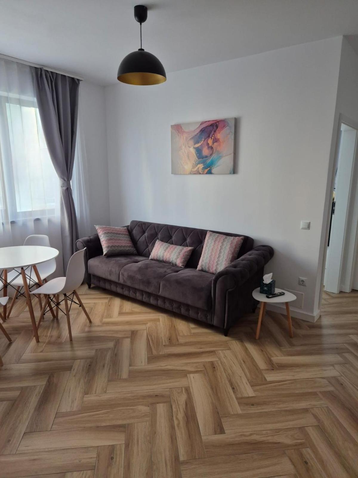 كلوج-نابوكا Cinque Stelle Hotel Apartments المظهر الخارجي الصورة